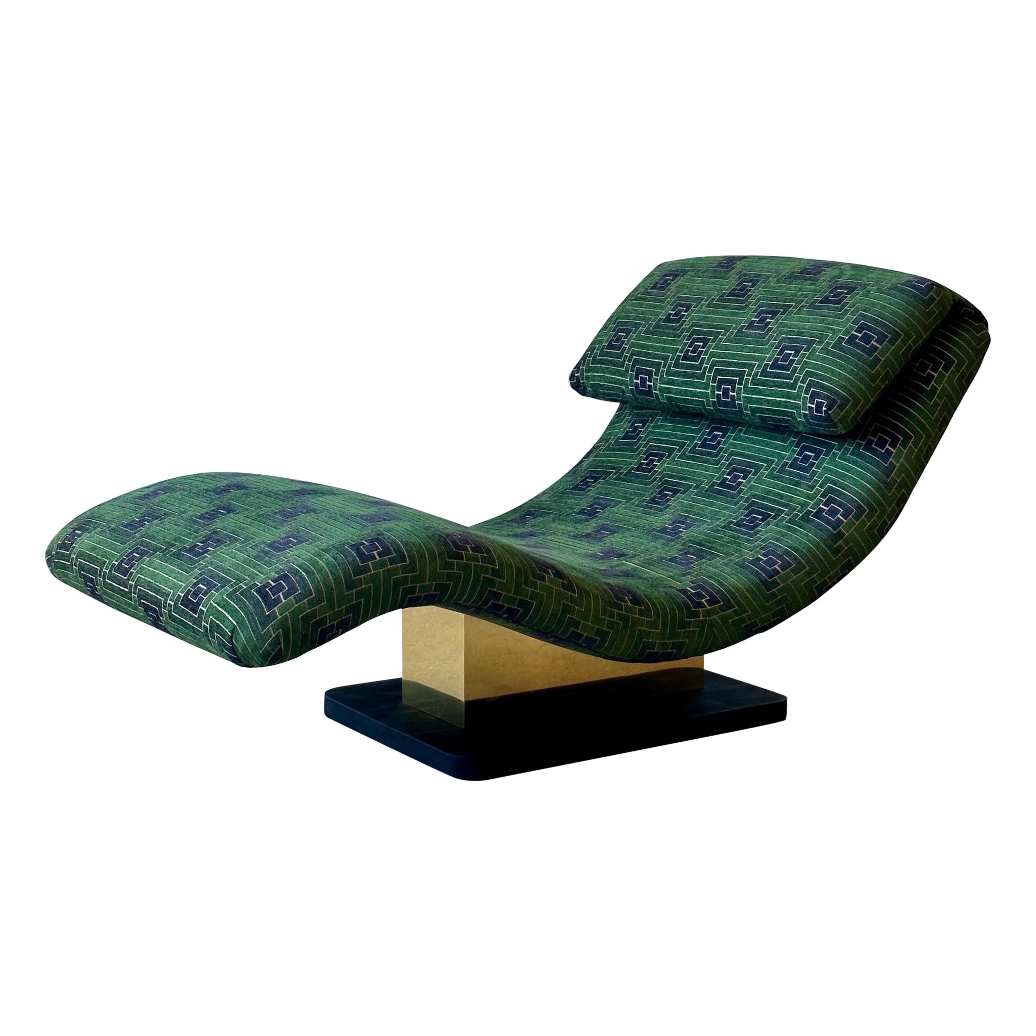 Postmodern Wave Chaise by Carson’s