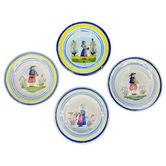 Lote de cuatro Platos Pequeños Quimper Bretón Francés