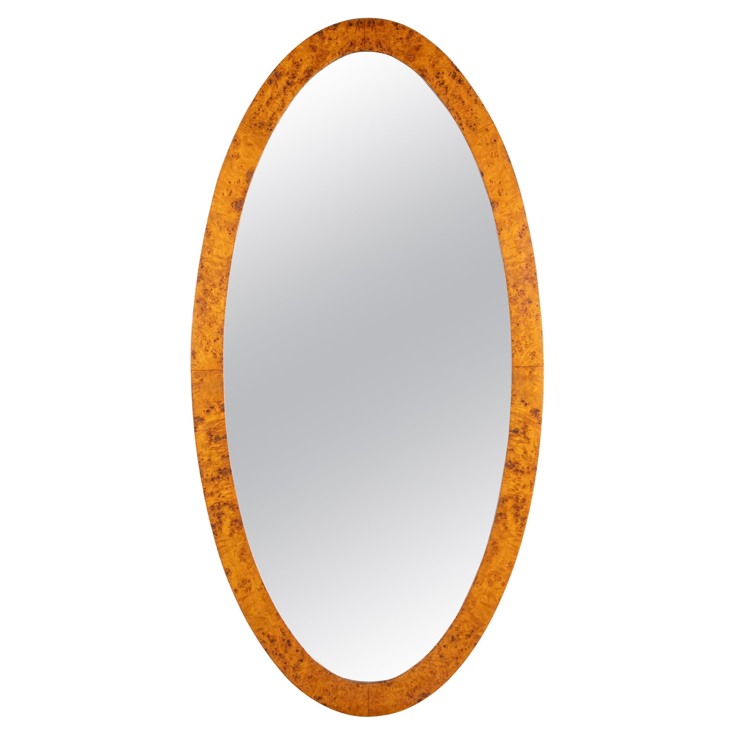 Miroir ovale Biedermeier Karnelian suédois du 19e siècle avec verre biseauté en vente