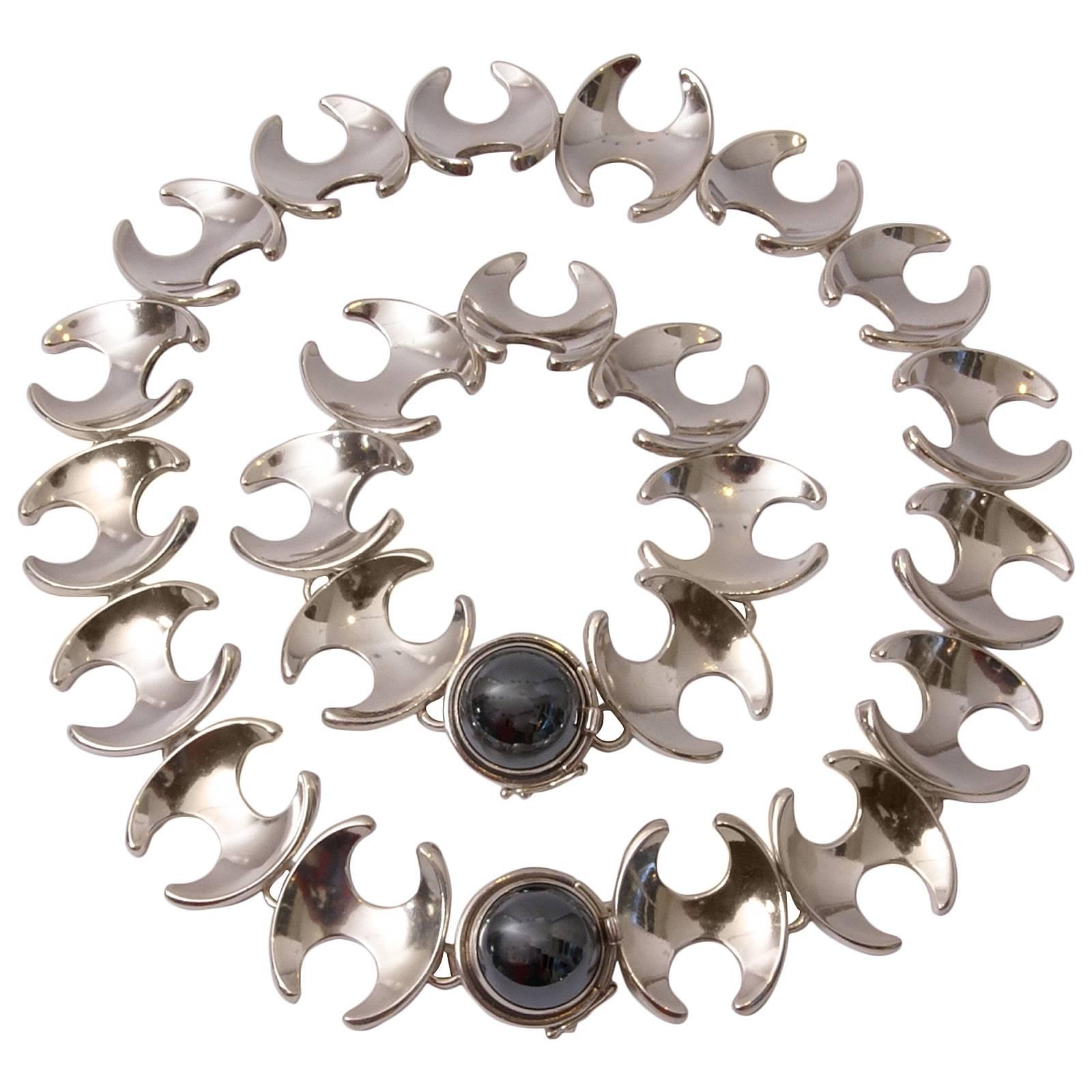 G. Jensen Silver and Hematite Bracelet and Necklace N° 130 by Henning Koppel For Sale