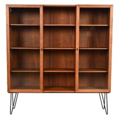 Milo Baughman for Directional Walnut Bookcase Cabinet on Hairpin Legs, 1960s