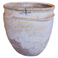 18th Arabian Whitewashed Ceramic Bath