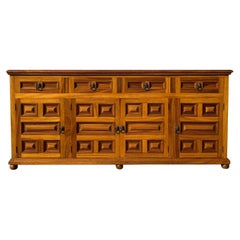 Credenza de caoba colonial española hecha a mano, México, c.1970