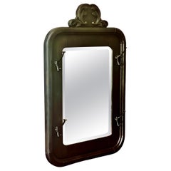 Antique porte-manteau mural en chêne teinté noir d'Amérique avec grand miroir biseauté
