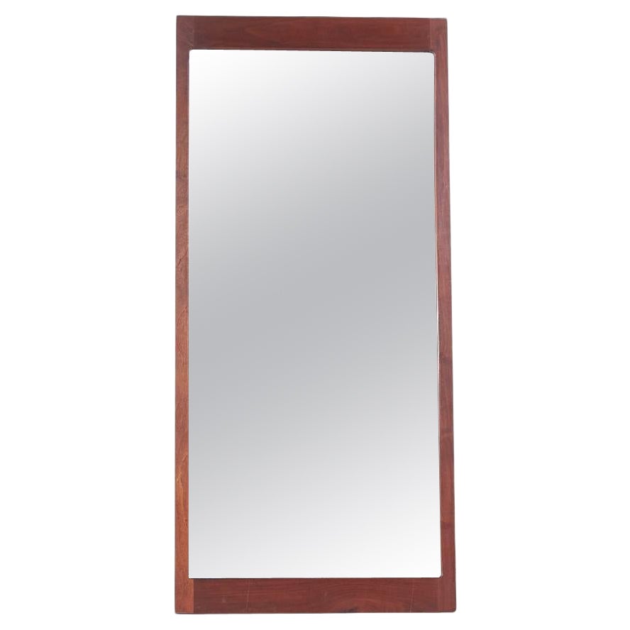 Founders Mid Century Walnut Mirror (Miroir en noyer du milieu du siècle)