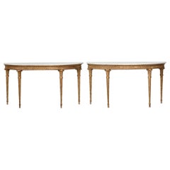 Coppia di tavoli Demi Lune in legno dorato intagliato di Giorgio III