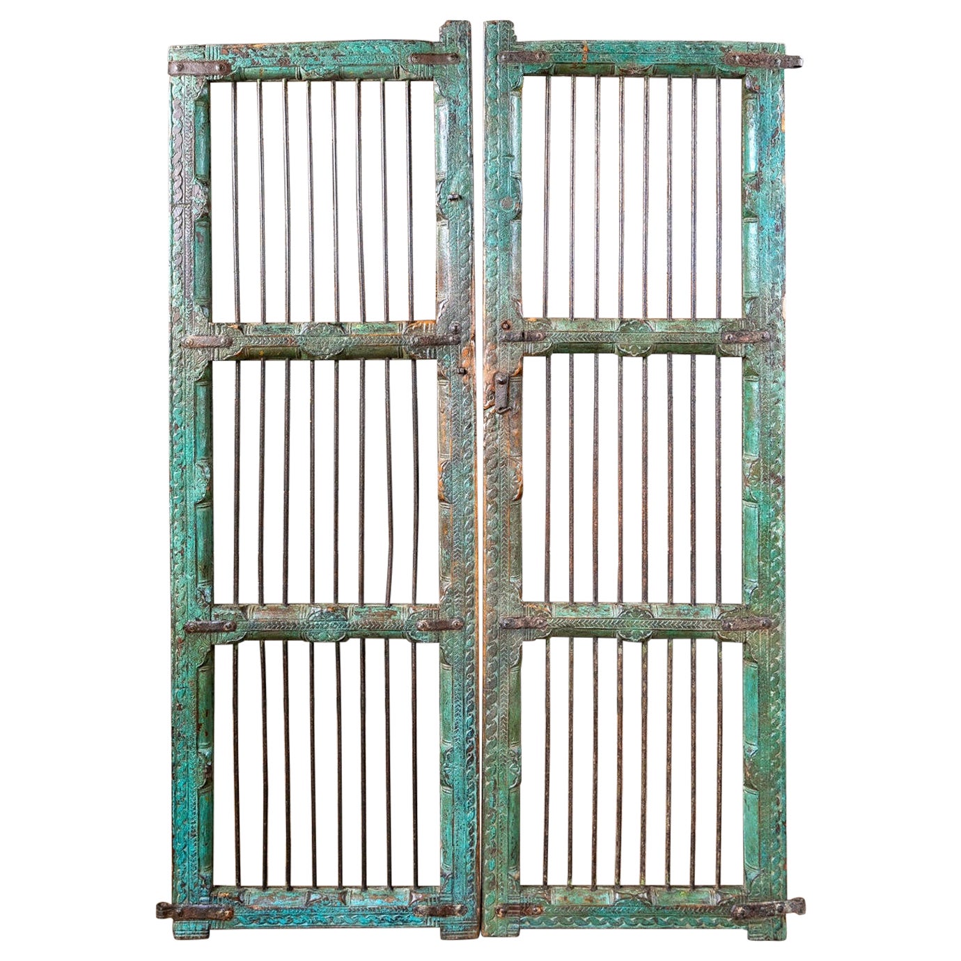 Coppia di porte indiane Jali ornate, XIX secolo