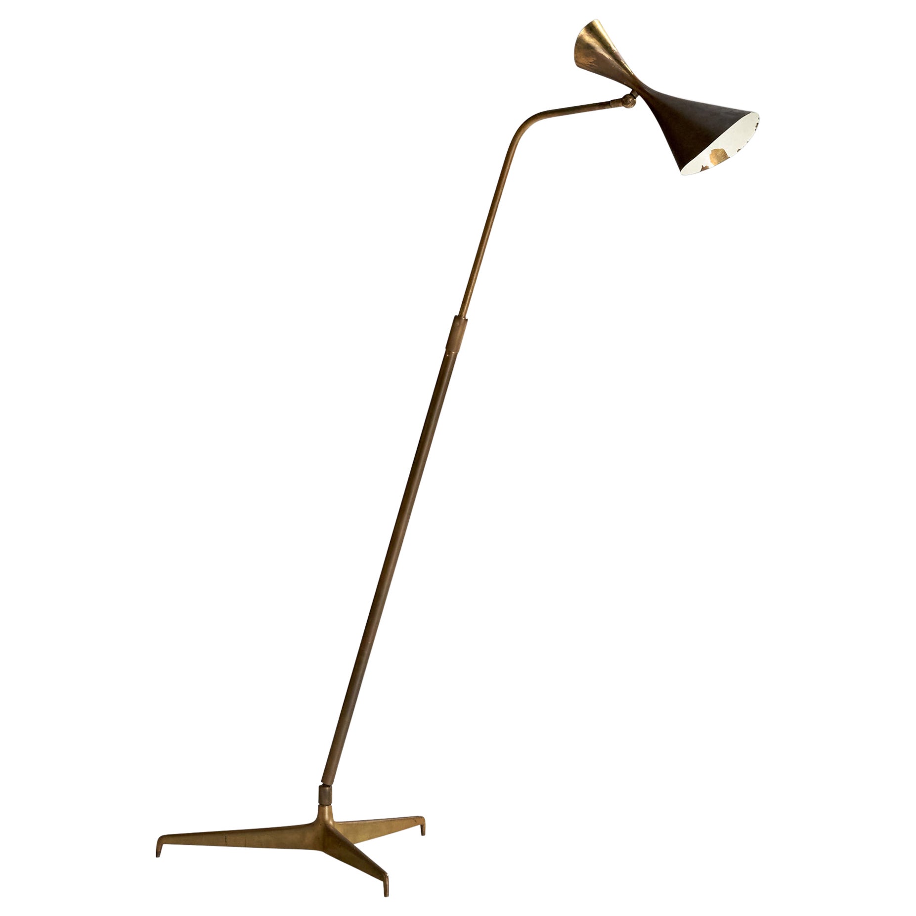 Giuseppe Ostuni, Floor Lamp, Brass, Italy, 1950s
