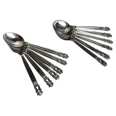 Juego de 12 cucharas danesas Konge/Acorn de plata Johan Rohde Georg Jensen