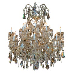 Großer Swarovski-Kronleuchter mit 26 Lights