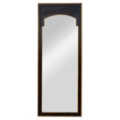 Specchio verticale d'epoca in lacca nera e dorata, 21" x 54"