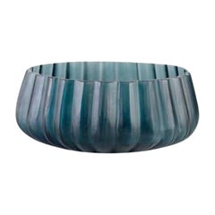 Bol en verre à côtes verticales bleu indigo, Roumanie, Contemporary