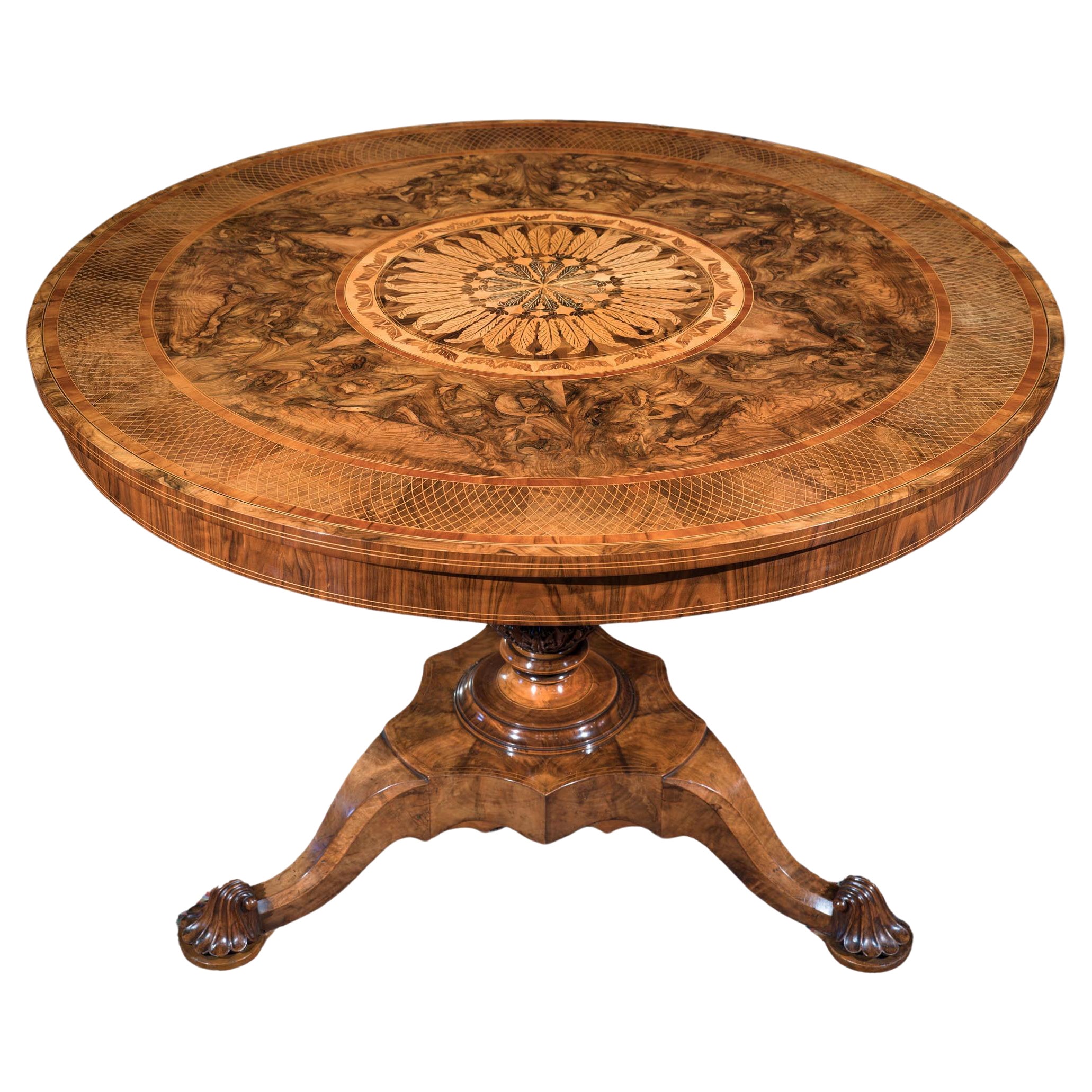 Table centrale italienne en marqueterie fine