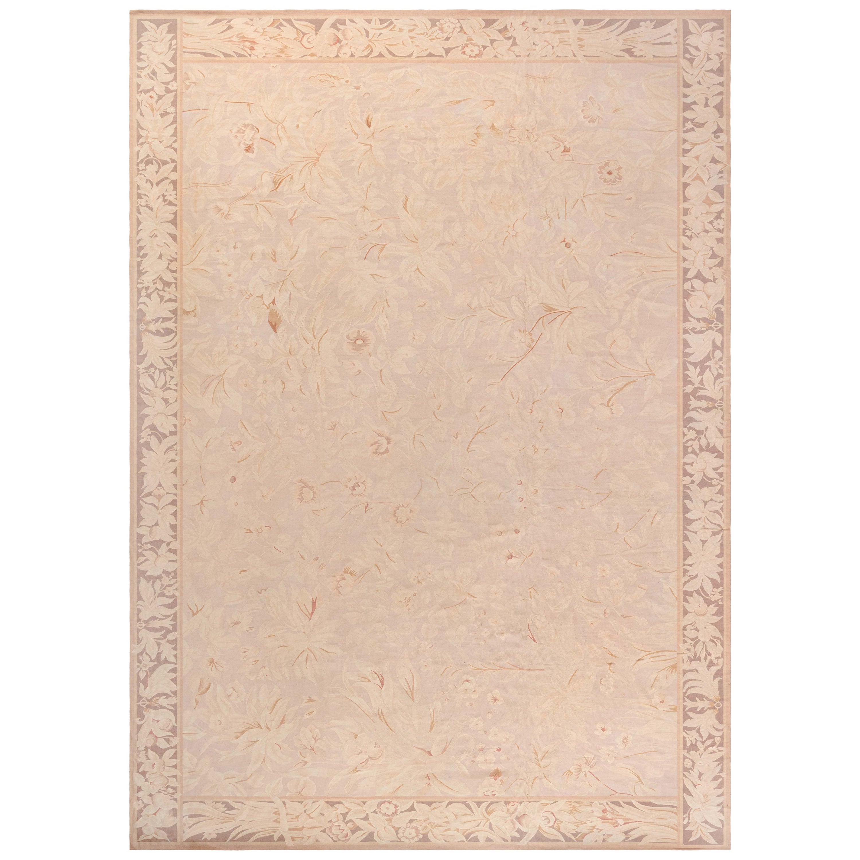Tapis en laine fait main Contemporary Large Aubusson Design/One par Doris Leslie Blau