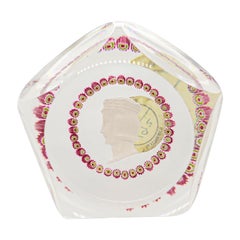 Saint-Louis 1967 King Louis Bicentennial French Art Glass Sulphide Paperweight