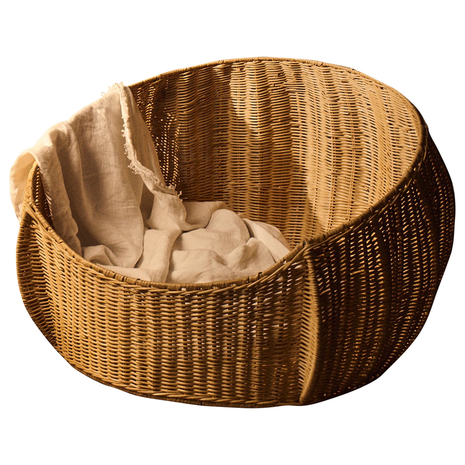 Panier pour animaux, grand en rotin par J'Jute