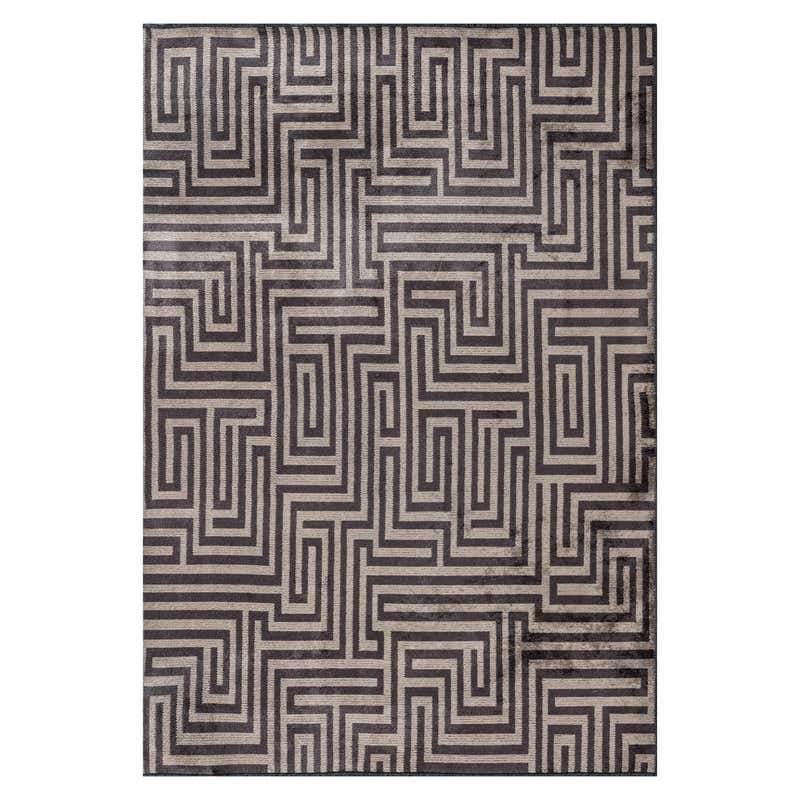 Geometric Box Pattern Rug For Sale at 1stDibs