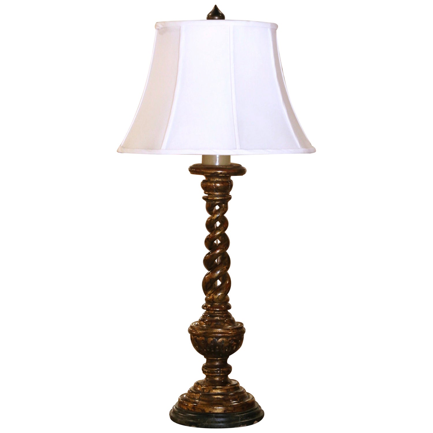 Mid-Century Italienisch geschnitzt Giltwood Barley Twist Tischlampe im Angebot