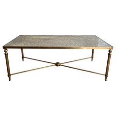 Table basse de style néoclassique avec plateau en miroir églomisé de la Maison Jansen