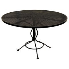 Mid-Century Modern Woodard Outdoor  Iron 48" Round Dining Table