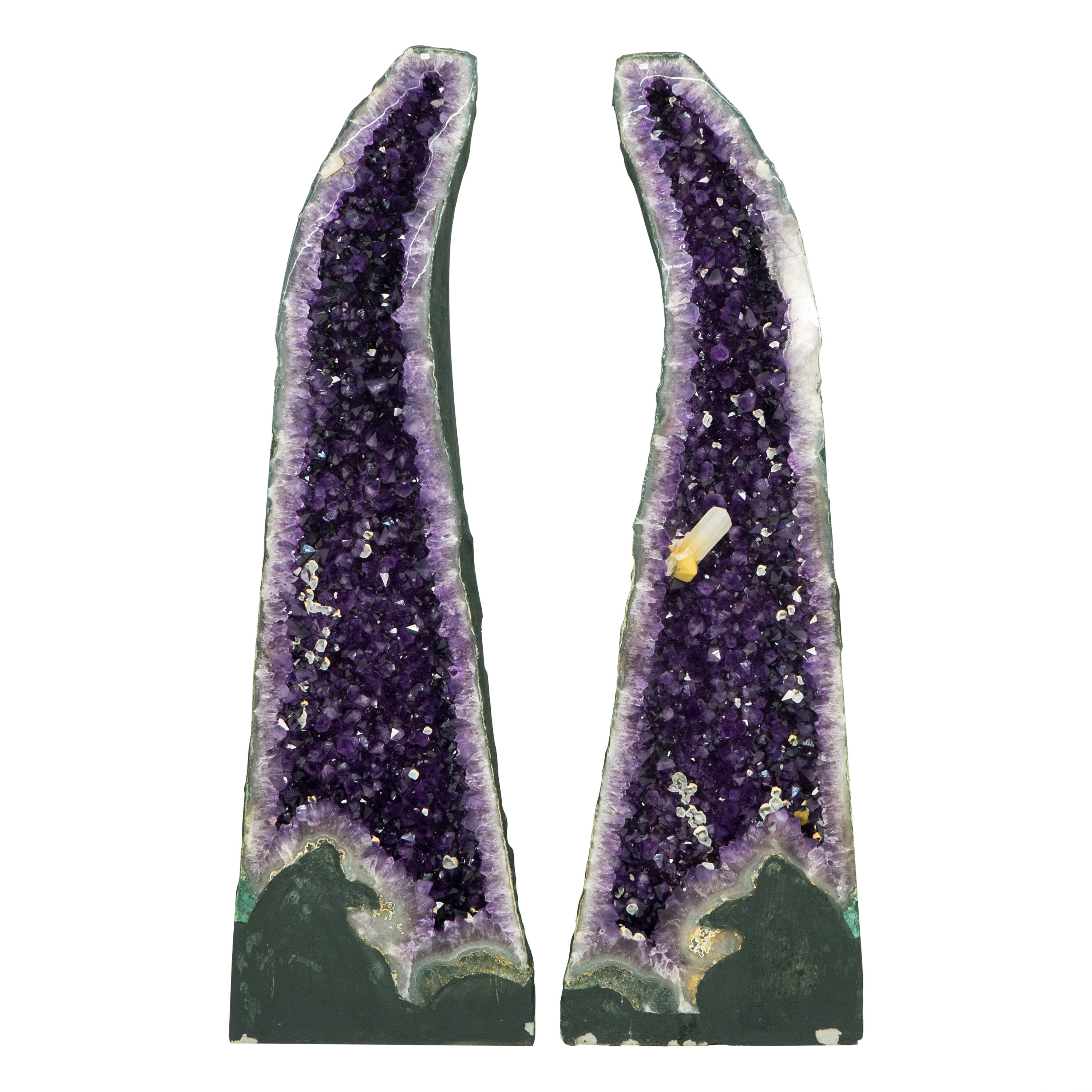 Pareja de Geodas Catedral de Amatista con Calcita Grande sobre Amatista Violeta-Púrpura