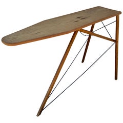 Tabla de planchar plegable de madera antigua