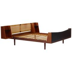 Bed, Model 701 by Hans Wegner for Getama