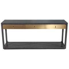 Console moderna grigia con cassetti in ottone Fulton Console di Joseph Jeup