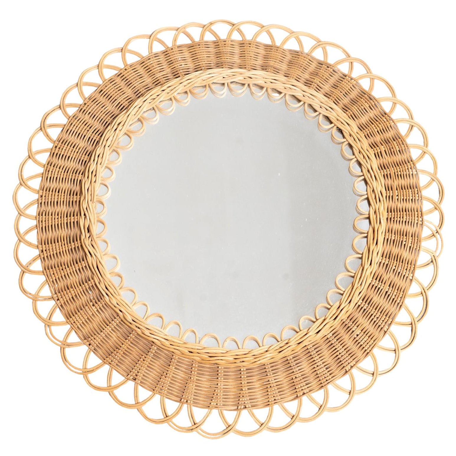 Französischer handgefertigter Rattan-Wandspiegel, Mid-Century Modern, um 1960