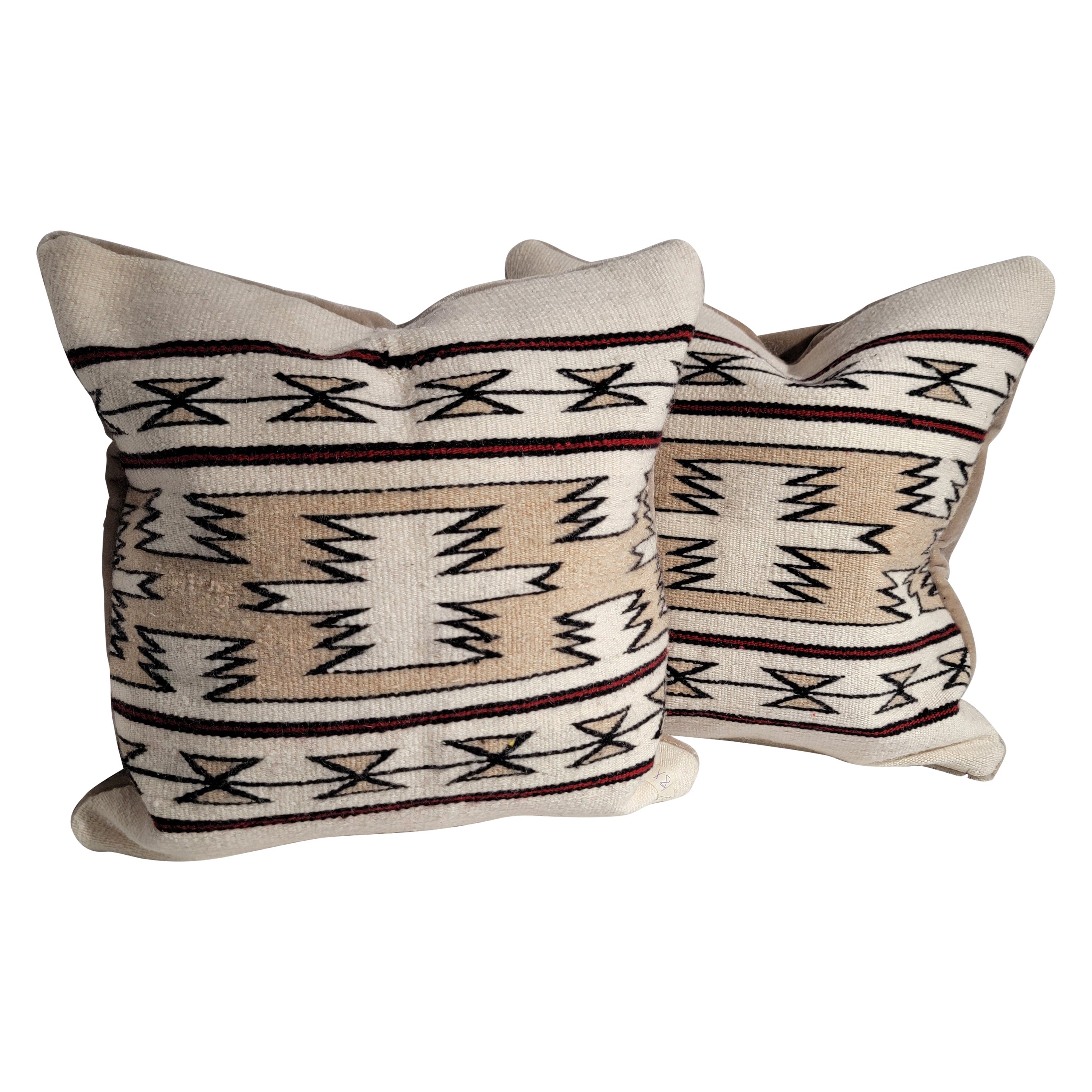 Cuscini da terra in crema di tessitura indiana Navajo - Coppia in vendita