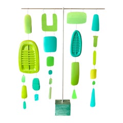 Matt Magee Green ‘Hanger’ Sculpture
