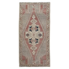 Mini Alfombra Turca Vintage Oriental Anudada a Mano 1'8" x 3'6" #10221