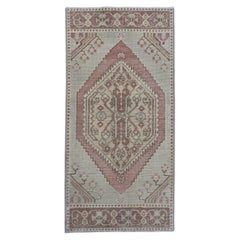 Orientalischer handgeknüpfter türkischer Vintage-Miniteppich 1'6" x 3' #10657