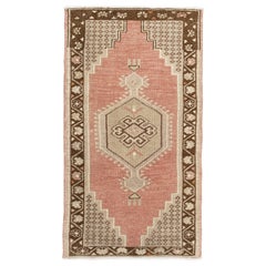 Orientalischer handgeknüpfter türkischer Vintage-Miniteppich 1'9" x 3' #10496
