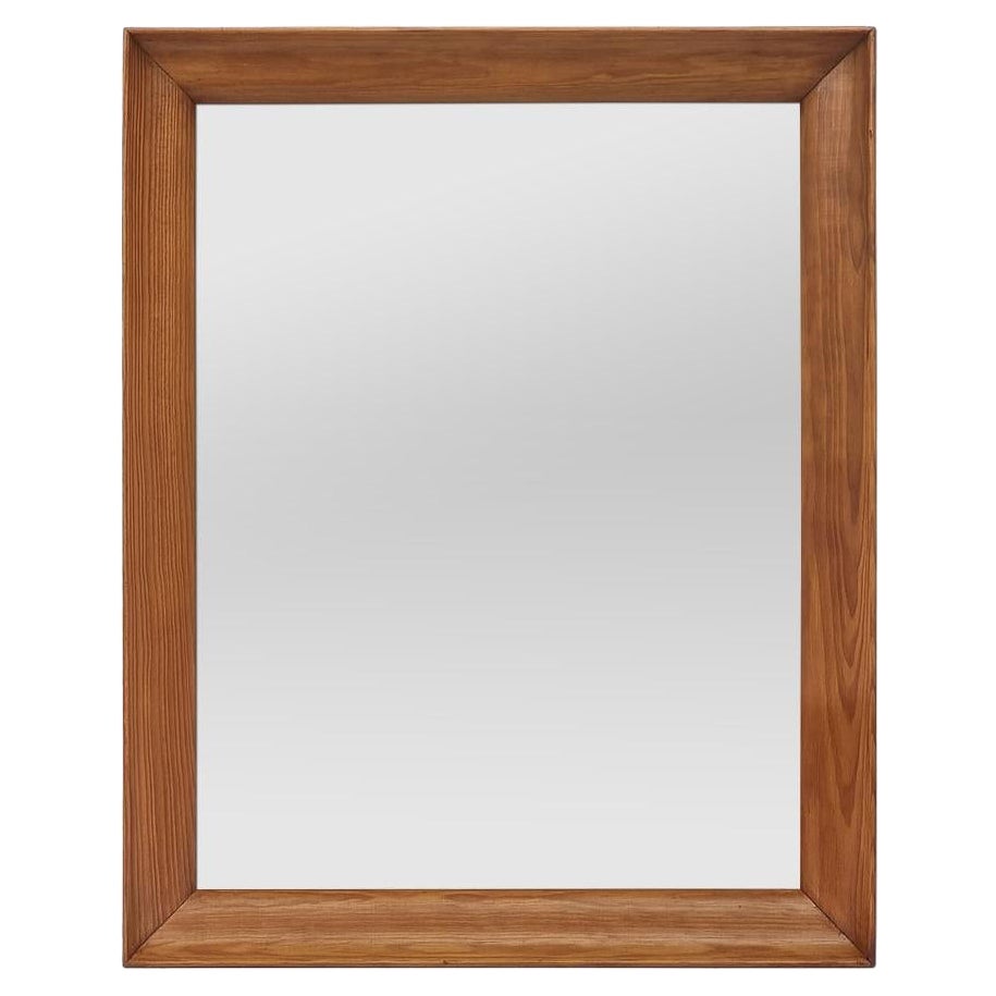 Rare cadre de miroir de forme concave en bois de sapin antique français, vers 1950 en vente