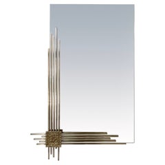 Specchio da parete in bronzo firmato Angelo Brotto per Esperia, circa 1970, Italia.