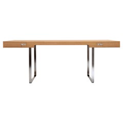 Scrivania Hans J. Wegner 'CH110' in Oak Oil per Carl Hansen & Son