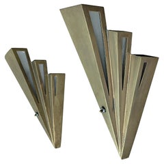 Paar authentische Art-Déco-Wandleuchter mit Wolkenkratzer aus Messing