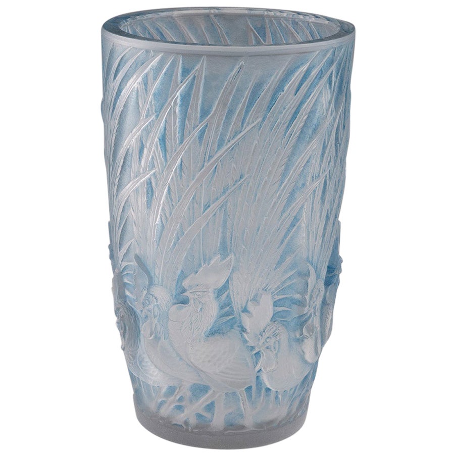 Vaso Coqs et Plumes di Rene Lalique disegnato nel 1928