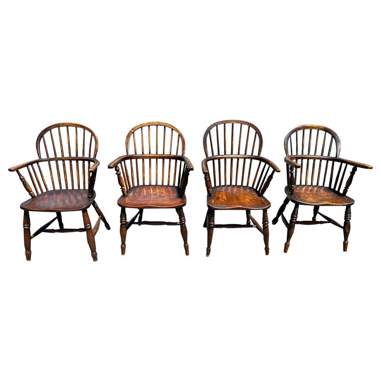 Four 4 19th Century English Windsor Chairs For Sale at 1stDibs