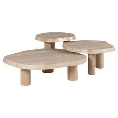Tavolini moderni Saara Set/3, travertino, fatti a mano da Greenapple