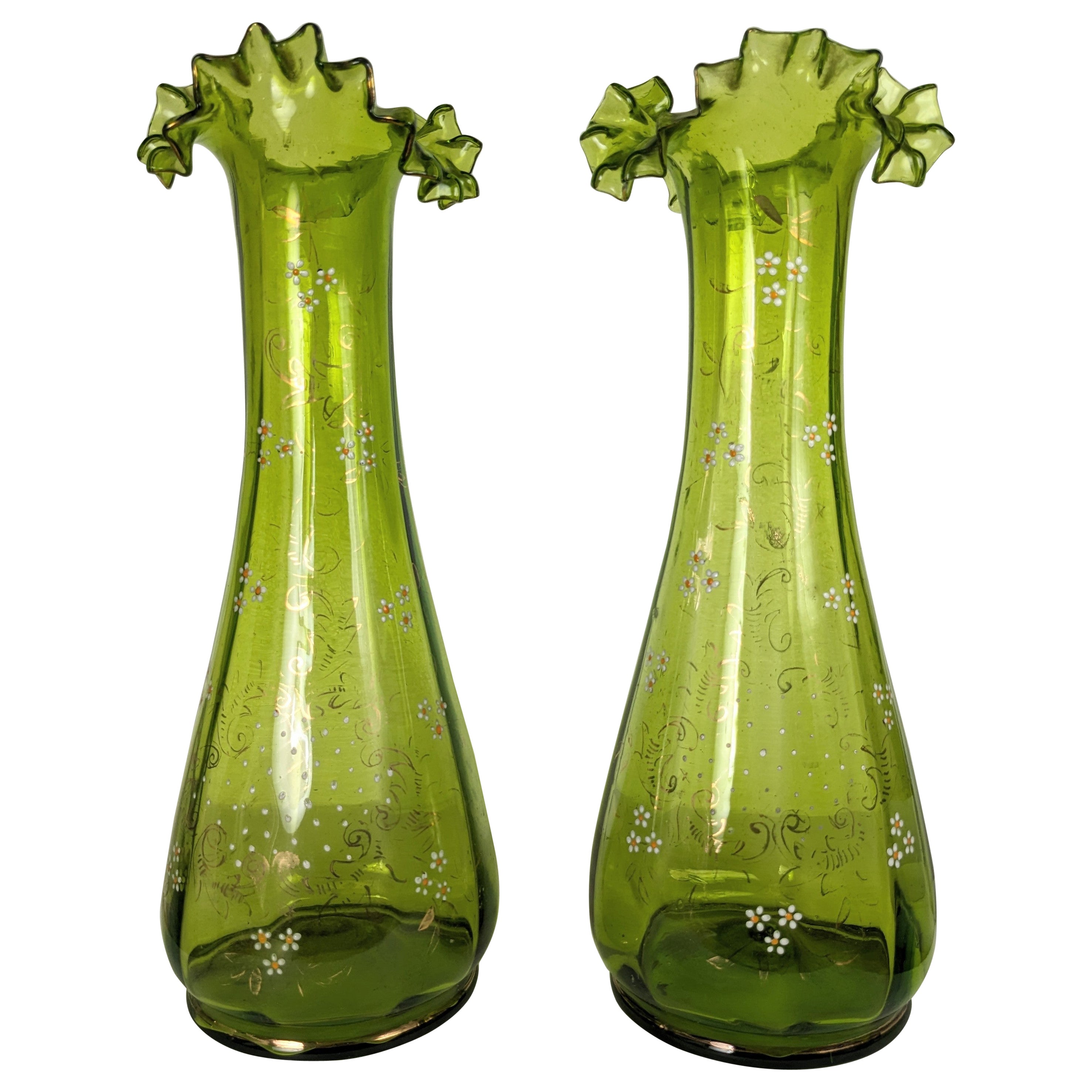 Pareja de jarrones victorianos de cristal esmaltado