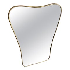 1950s Gio Ponti Attributable Mid-Century Modern Italian Brass Wall Mirror (Miroir mural italien en laiton)