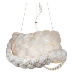 Grande lampe suspendue blanche The Bride de Mammalampa
