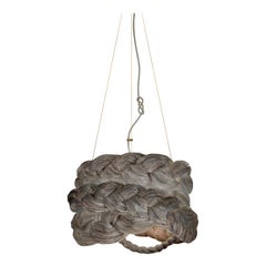 Lampe suspendue The Bride Medium Graphite de Mammalampa