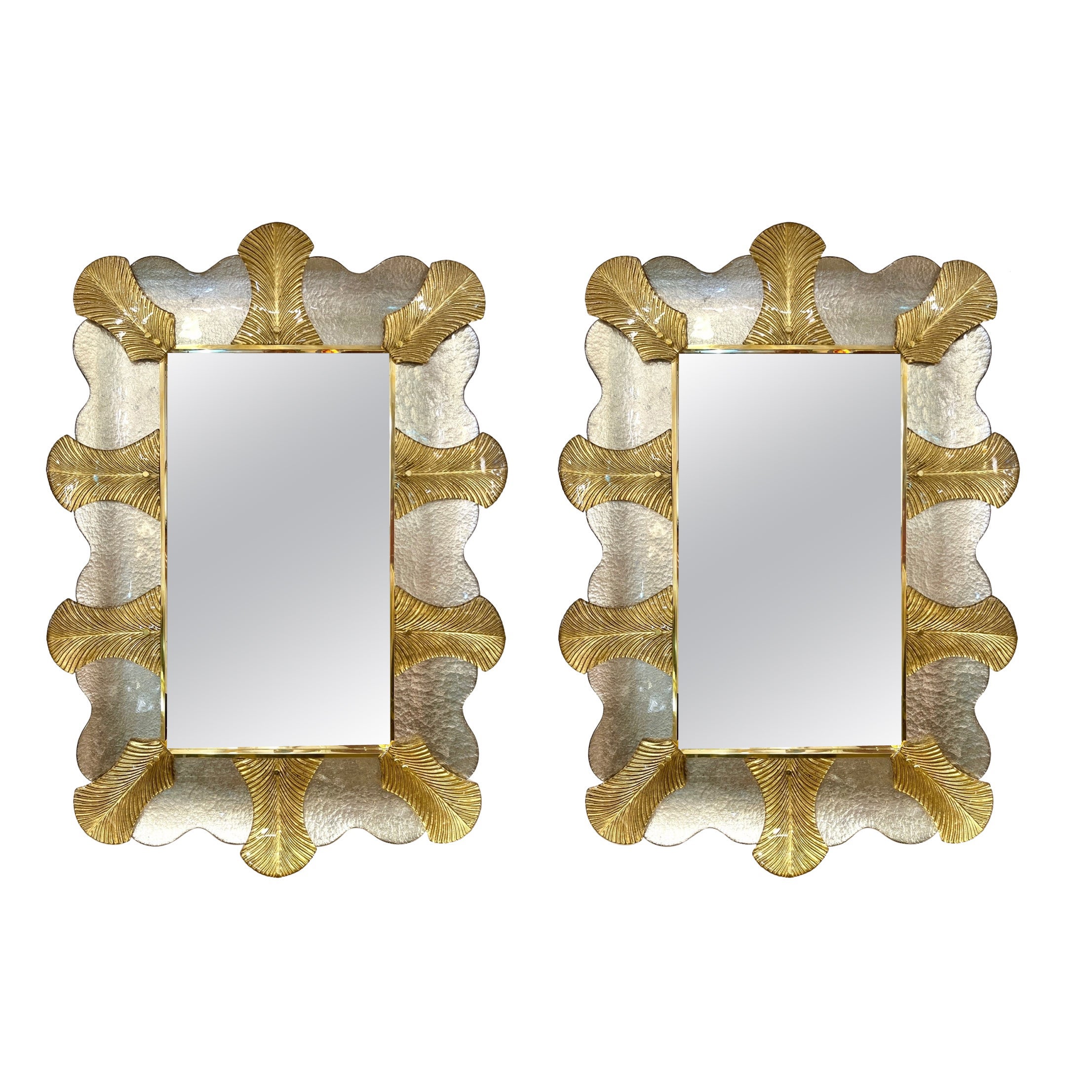 Maßgeschneiderte italienische Paar Art Deco Stil gebogene Blatt Murano Glas Messing Spiegel