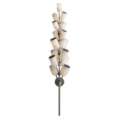 Applique LED Lauren, 170 po. (H), laiton, bronze ou nickel, faite à la main