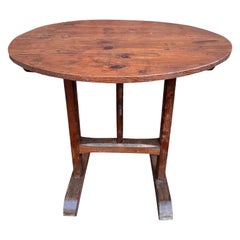 Mesa de vino francesa del siglo XIX