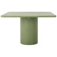 Table carrée contemporaine en plâtre naturel 120cm par Isabelle Beaumont