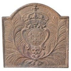 Plaque de cheminée française de style Louis XV « Arms of France », 20e siècle
